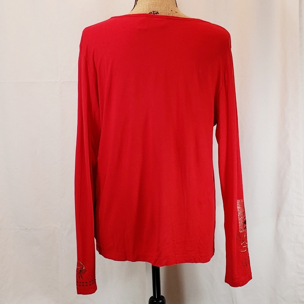 Chico's Red Asian Inspired long sleeve V-Neck Size 2 - Picture 3 of 5